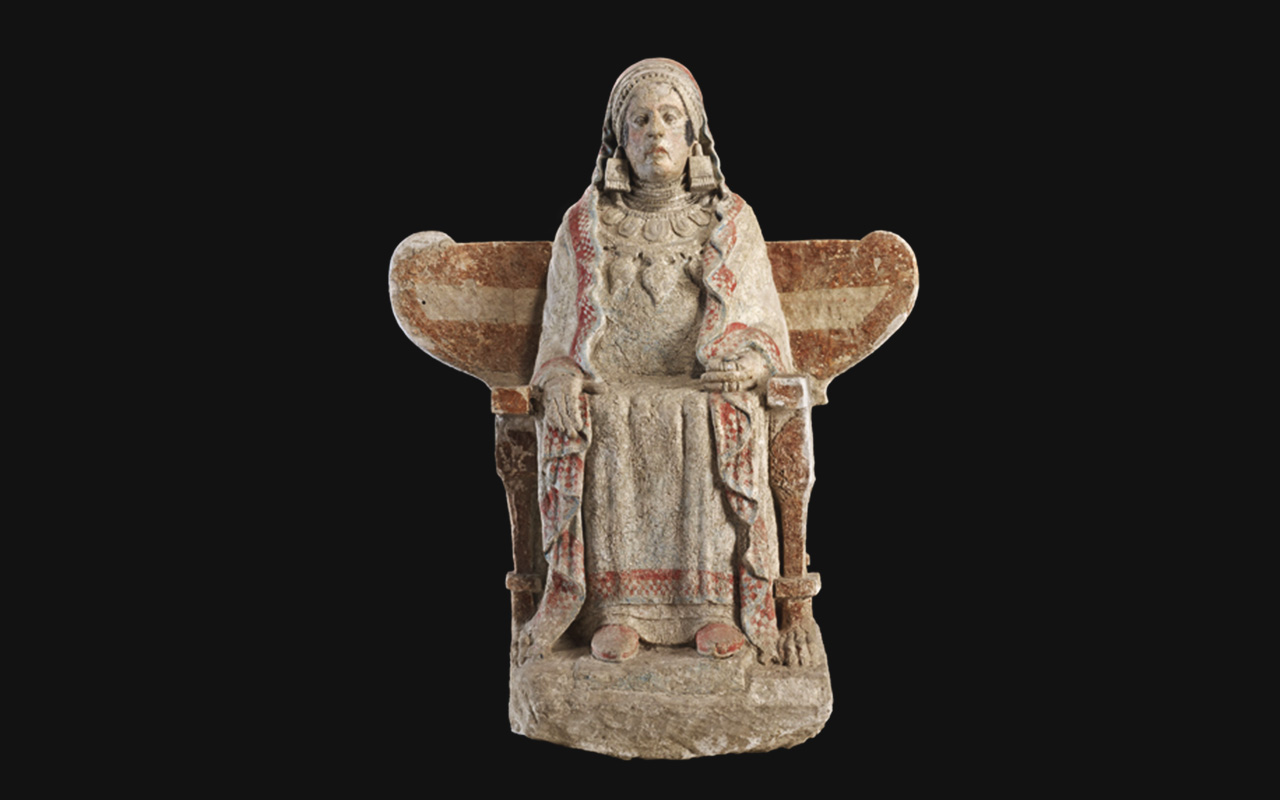 La Dama de Baza, una diosa andaluza con babuchas rojas